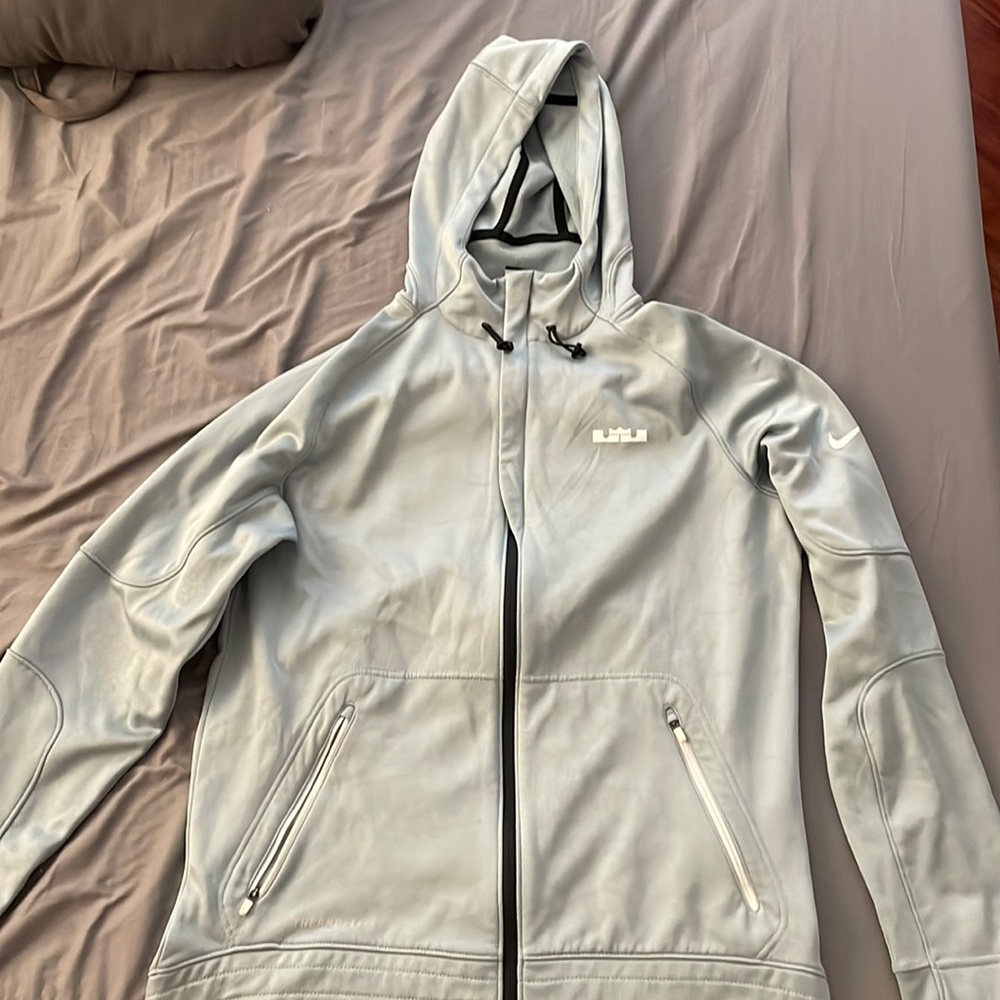 Nike LeBron Hooded Zip-UP Hoodie size M